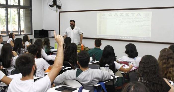 Reforma da Previdência prevê idade mínima de 60 anos para professores