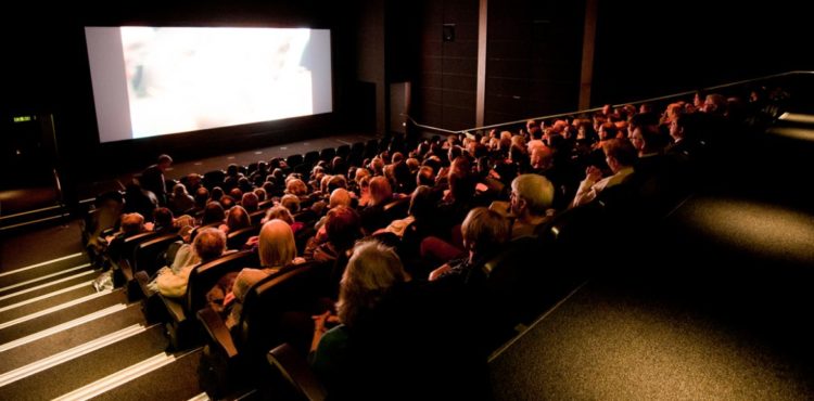 Petrolinenses ganham direito de comprar cadeiras numeradas no cinema
