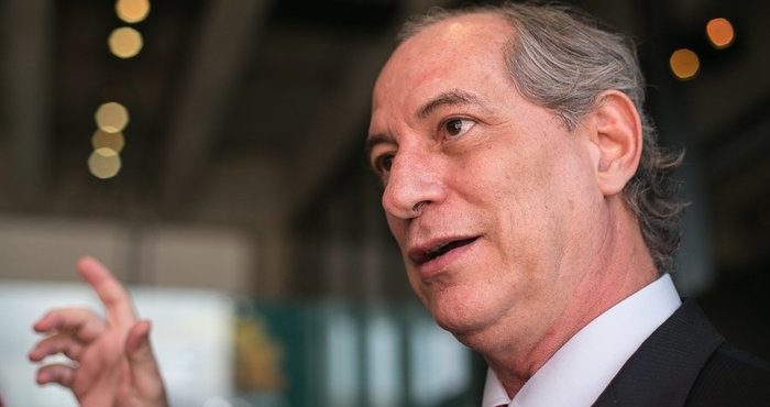 ‘Bolsonaro não é um risco para a democracia’, afirma Ciro Gomes