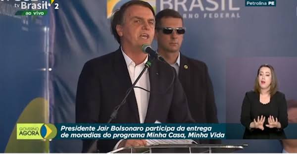 “Não estou no Nordeste, estou no Brasil”, diz Bolsonaro em Petrolina