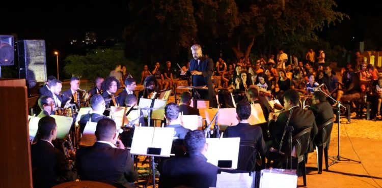 Concerto levará música instrumental à orla de Petrolina nesta quinta