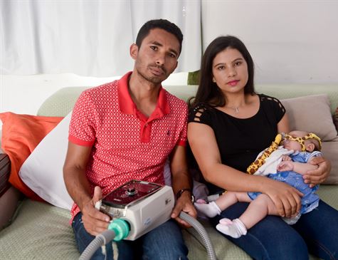 Bebê de 3 meses com doença rara precisa de remédio de R$ 2 milhões