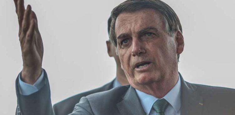 Bolsonaro diz que situação do Enem é ‘complicada’ e fala em sabotagem