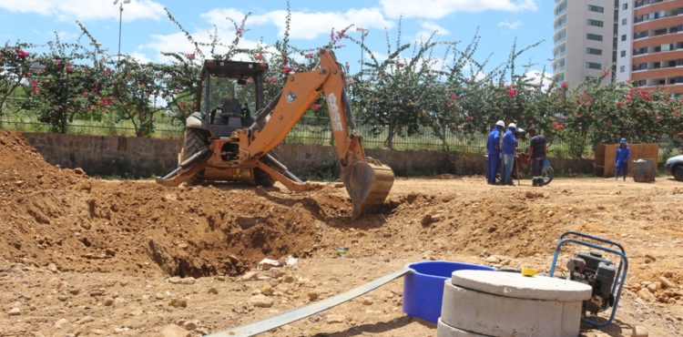 Obra de esgotamento sanitário do Bairro Angari está 60% concluída