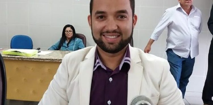 Gaturiano nega interesse na candidatura a vice-prefeito de Petrolina