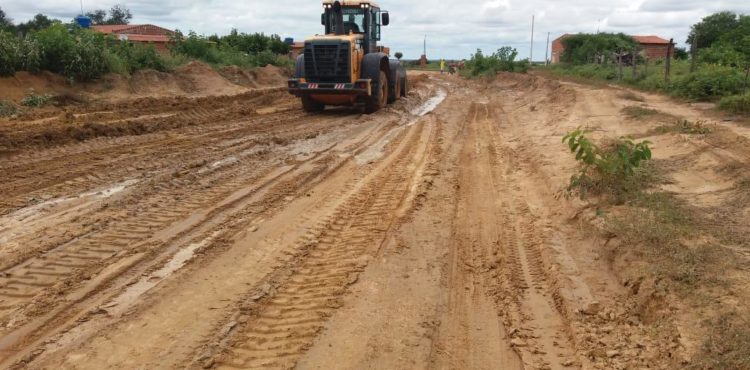 Operação Tapa-buracos já contempla mais de 400 km de estradas vicinais em Petrolina