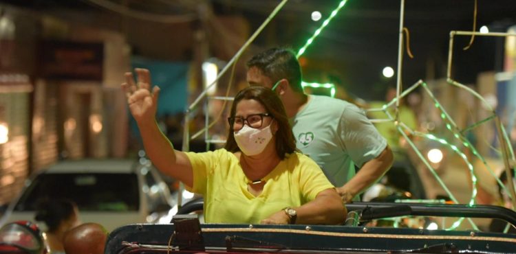 Na reta final da campanha, Suzana Ramos visita bairros de Juazeiro