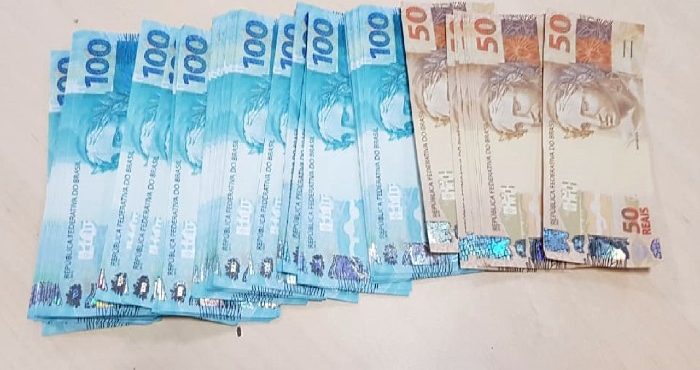 Homem é preso pela Polícia Federal com R$ 10 mil em notas falsas