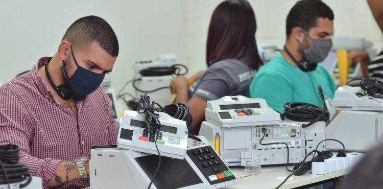 TRE inicia processo de preparação das urnas eletrônicas para as eleições 2020