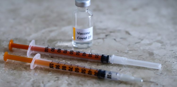 Covid-19: Pernambuco passa de 5 milhões de doses aplicadas; 18,45% dos adultos completaram vacinação