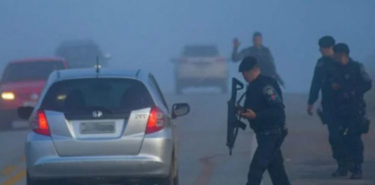 Autor de chacina fere policial durante troca de tiros em rodovia