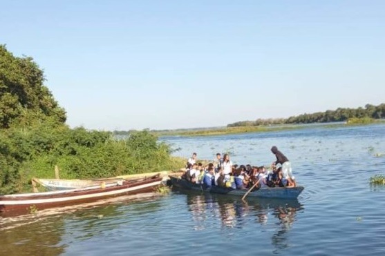 Lagoa Grande (PE): Superlotação em barco coloca vidas de alunos em risco