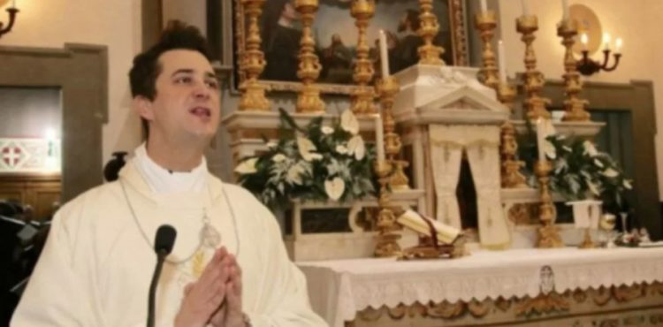 Padre é preso suspeito de desviar R$ 620 mil para festas com orgias e drogas