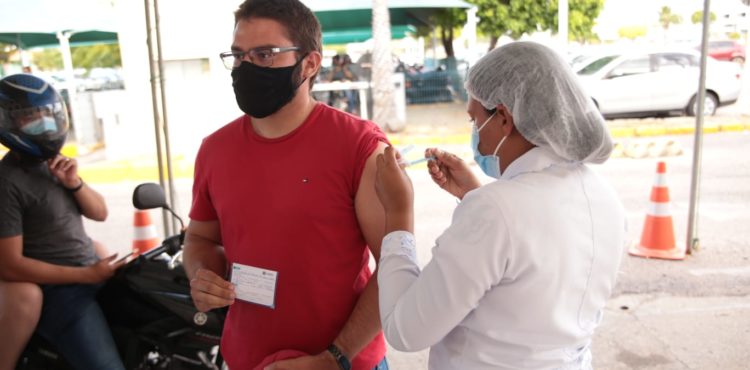 COVID 19: Prefeitura programa 24h de vacinação em Petrolina