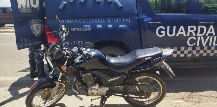 Guarda Civil Municipal de Petrolina localiza e recupera motocicleta furtada