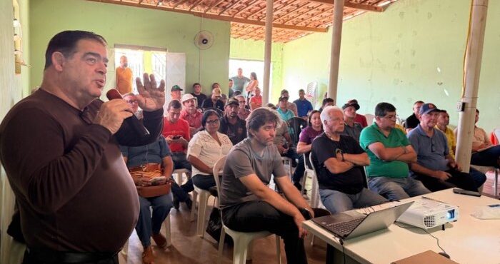 Prefeitura de Lagoa Grande e Capricon promovem palestra com Alberto Suassuna sobre o plantio e inovações da palma forrageira