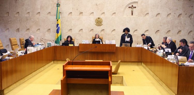 Supremo libera sátiras sobre candidatos nas eleições