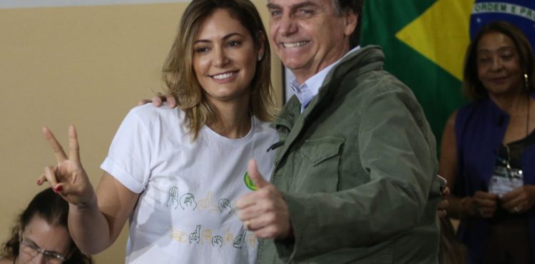 Bolsonaro recebeu ligação de Trump: ‘Desejou boa sorte’