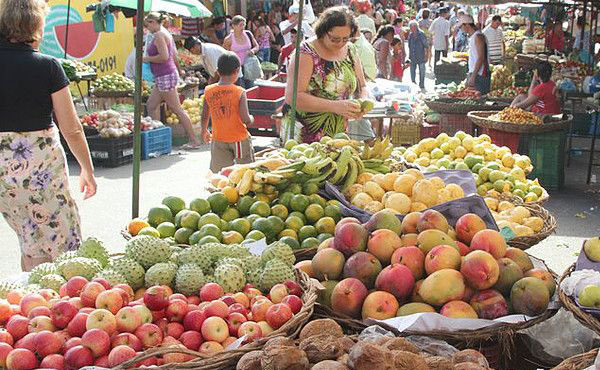 Feiras livres permanecem funcionando aos finais de semana em Petrolina