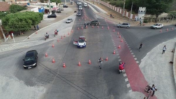 Avenida Cardoso de Sá será interditada parcialmente nesta quarta devido a obras de rotatória