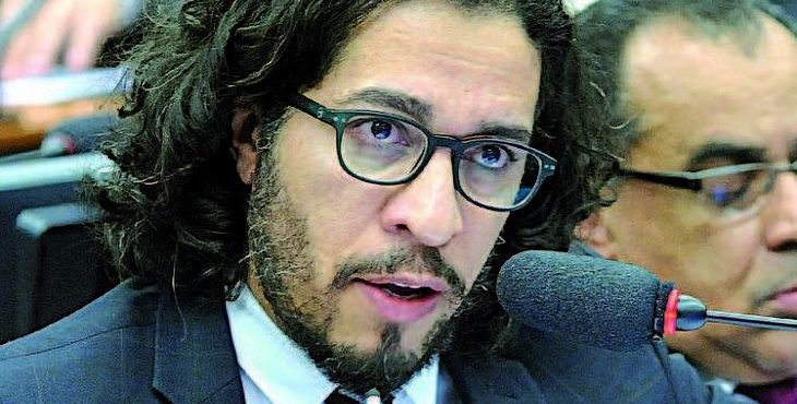 Ministério da Justiça diz que não houve omissão sobre ameaças a Jean Wyllys