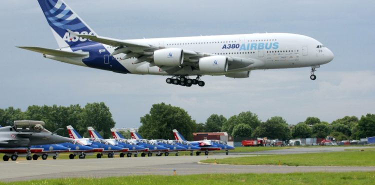 Airbus anuncia fim da produção do superjumbo A380