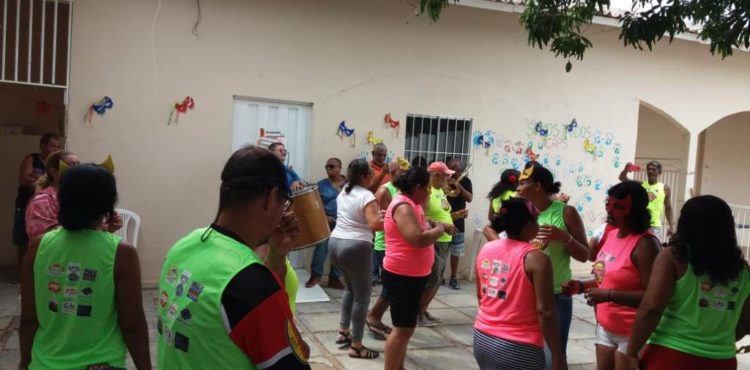 Secretaria da Saúde realiza festa carnavalesca no CAPS II em Juazeiro