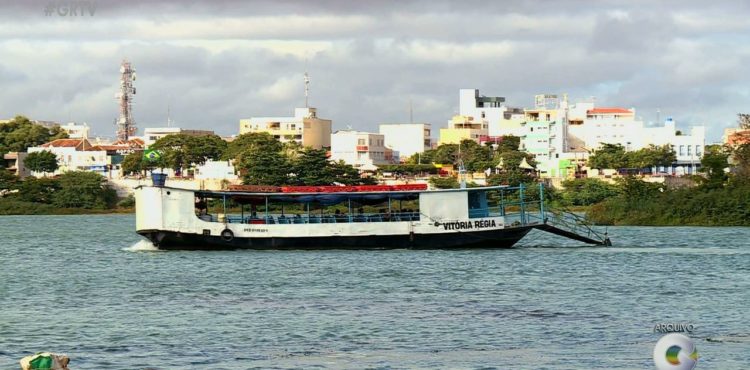 Reajuste na passagem da barca que faz a travessia entre Petrolina e Juazeiro-BA entra em vigor