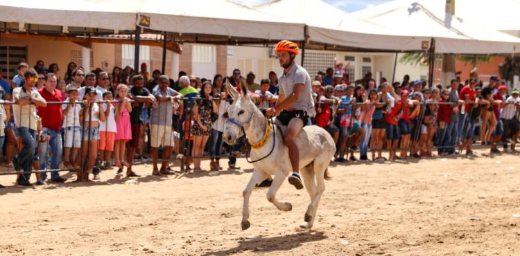 ‘Jecana do Capim’ celebrou 48 anos de cultura atraindo mais de 10 mil pessoas