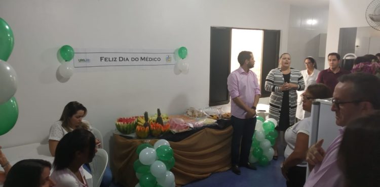 Dia do médico é comemorado com café da manhã especial na UPA