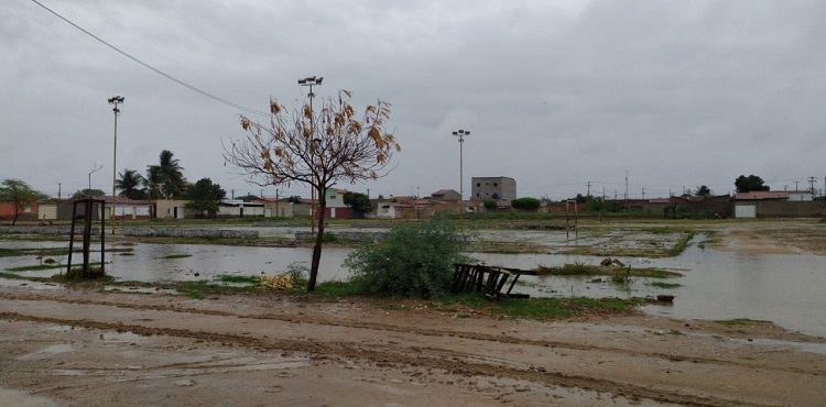 Petrolina registra chuva no último dia do ano de 2019