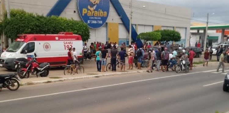 Petrolina: acidente automobilístico mata mulher na BR407; assista vídeo