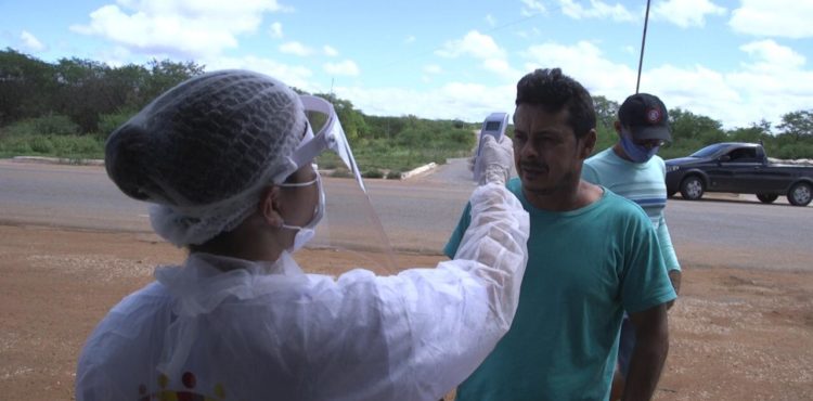 Barreiras sanitárias já realizaram mais de 8 mil testagens de temperatura em Juazeiro