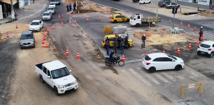 Ammpla alerta para desligamento de semáforo na Monsenhor Ângelo Sampaio