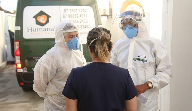 Covid-19: Paciente em estado grave é transferido para hospital de referência