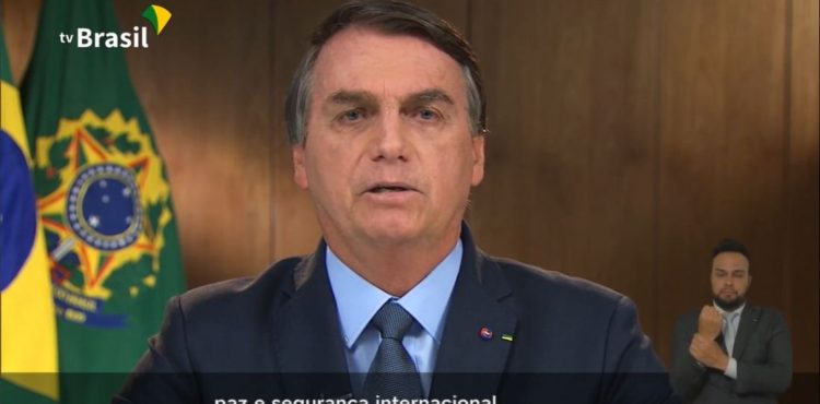 Bolsonaro pede em carta ao primeiro-ministro da Índia envio urgente de vacina contra Covid