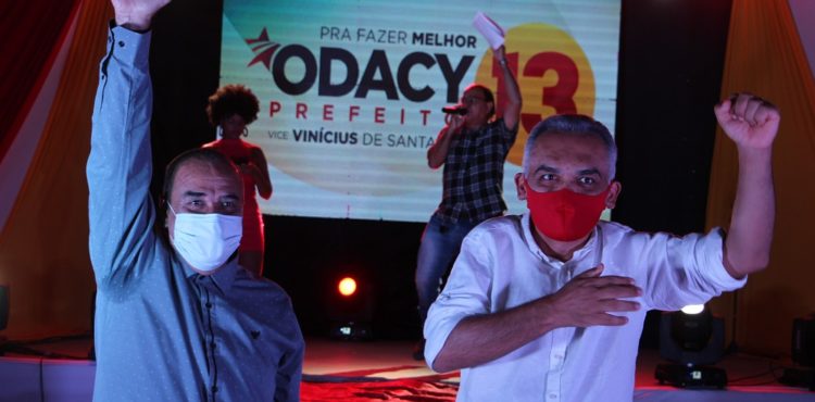 PT confirma Odacy e Vinicius de Santana como candidato a prefeito e vice, respectivamente, de Petrolina