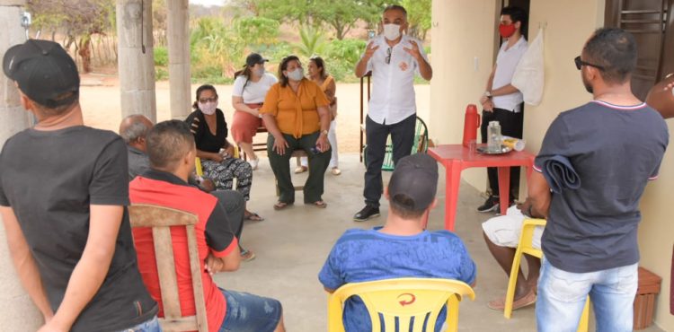 Odacy divulga projeto para garantir água tratada na zona rural de Petrolina