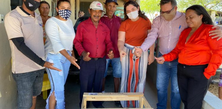 Deputada Dulci celebra melhorias no acesso à água para Poço da Cruz 3