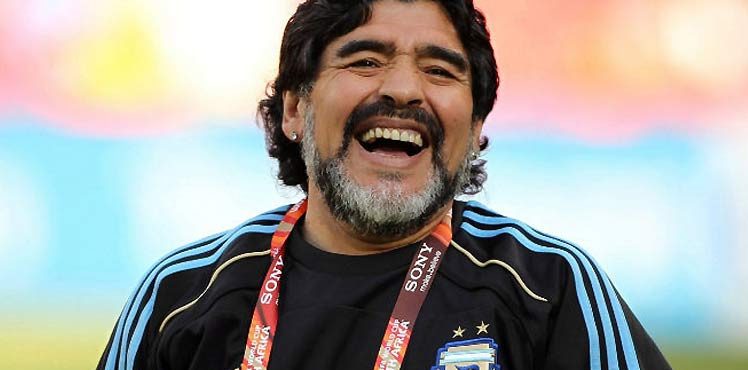 Diego Maradona morre aos 60 anos