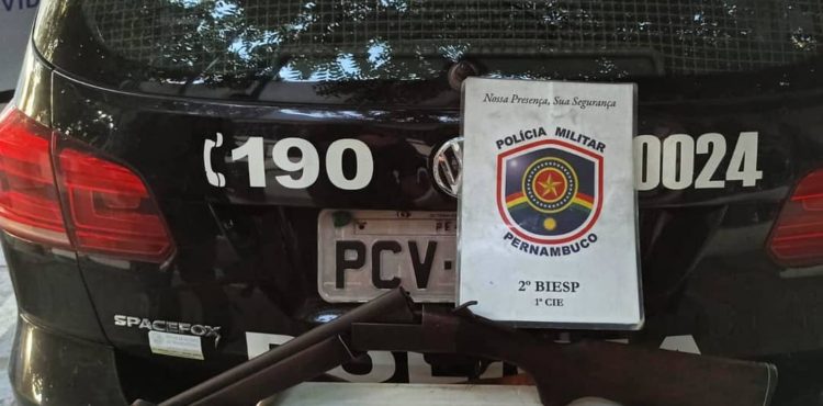 Policiais do 2°BIEsp prendem homem com um revólver cal. 38 e uma espingarda cal. 32