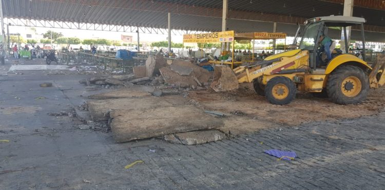 Obras de requalificação do pátio da Feira Livre da Areia Branca são iniciadas em Petrolina