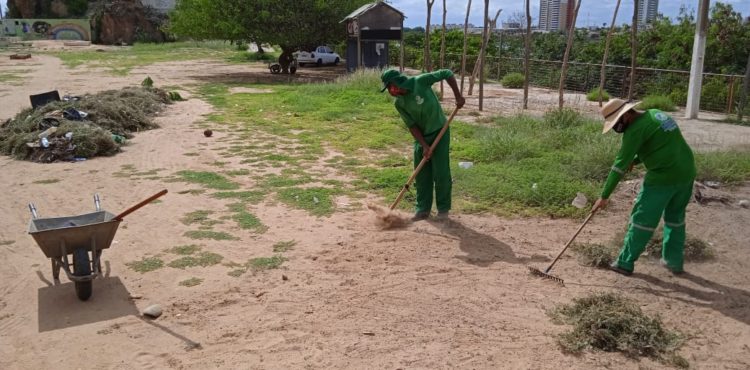 Prefeitura de Juazeiro inicia limpeza da Ilha do Fogo