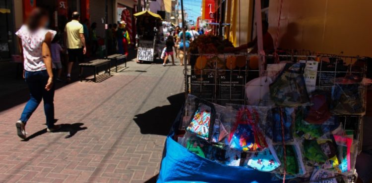 Prefeitura de Juazeiro recadastra comércio ambulante no centro da cidade