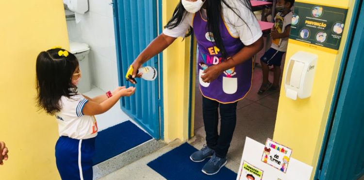 Educação Infantil retorna às aulas presenciais com animação em Petrolina