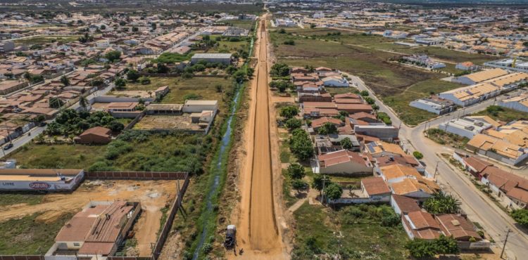 Segunda etapa da pavimentação da Avenida da Redenção é iniciada em Petrolina