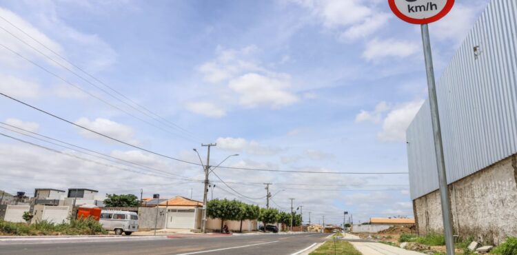 Pavimentações no bairro Portal da Cidade estão em fase de conclusão em Petrolina 