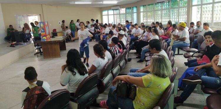 No dia do Livro Infantil, APAE realiza atividade lúdica em espaço colaborativo do Transforma Petrolina