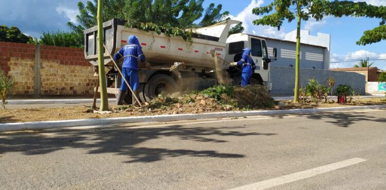 Prefeitura de Petrolina leva mutirão de serviços públicos nos preparativos da 10ª  ExpoRajada