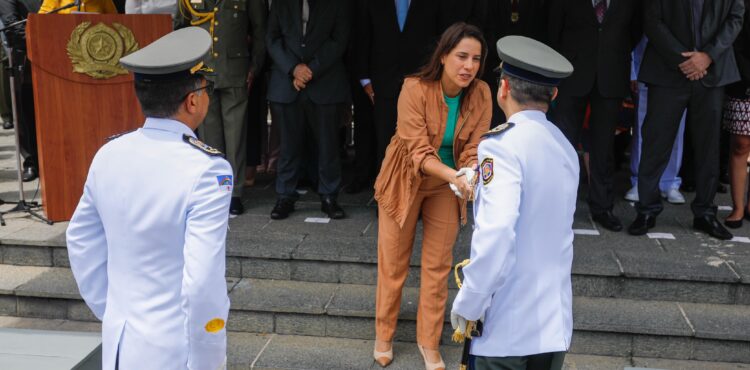 Governadora Raquel Lyra empossa coronel Ivanildo Torres como comandante da Polícia Militar de Pernambuco